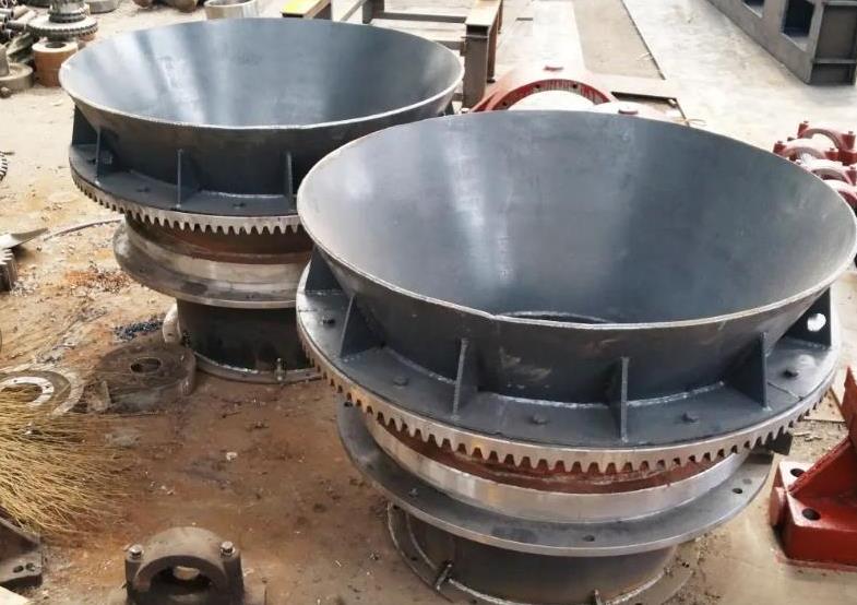 定制一臺石灰窯旋轉(zhuǎn)布料器需要多長時間發(fā)貨